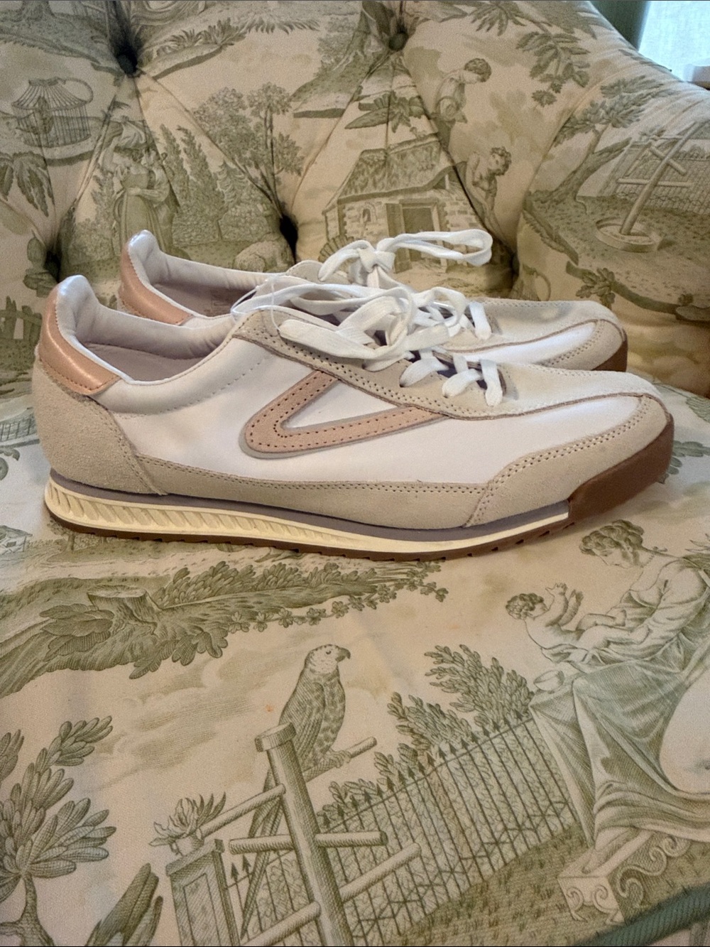 Tretorn White and Light Pink Low-Top Lace-Up Sneakers